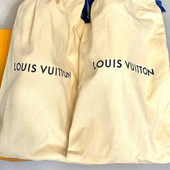 BRAND NEW Louis Vuitton Taupe Monogram Leather Driver Loafers Size 10 LV (UK) - Picture 7 of 8